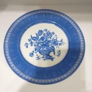 Out of the Blue 3 Churchill Dinner Plates Made in England